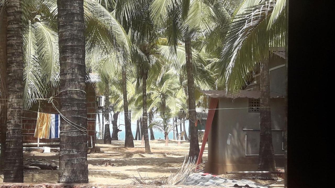 Hotel Chintamani Beach House Mālvan Exterior foto